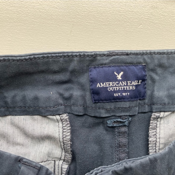 American Eagle Outfitters dark blue shorts size 4. - Picture 3 of 4